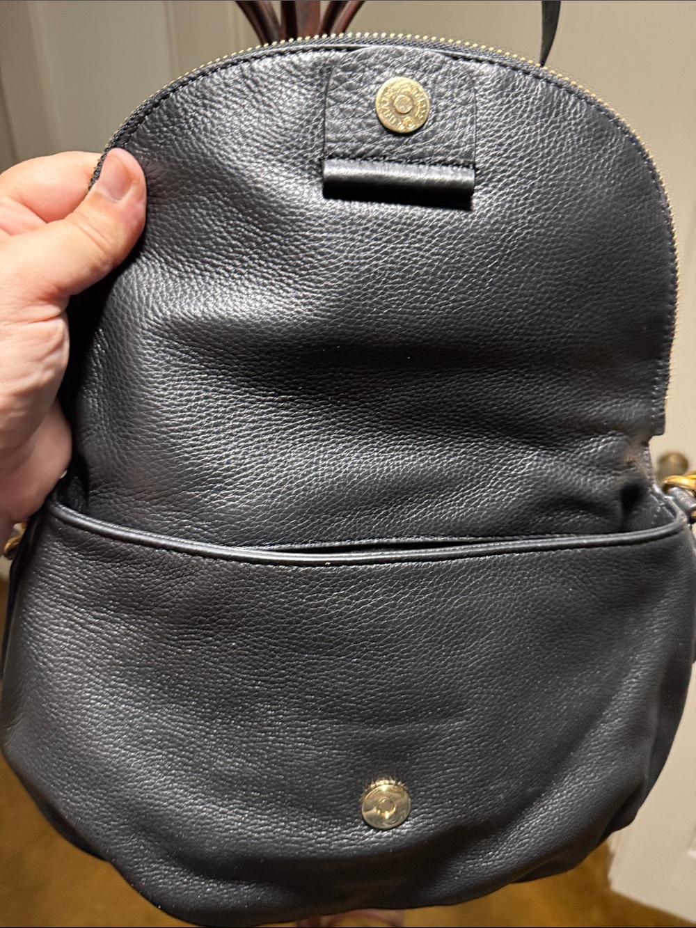 Marc Jacobs Black Pebbled Leather Shoulder Bag with Gold Plate - Picture 8 of 8